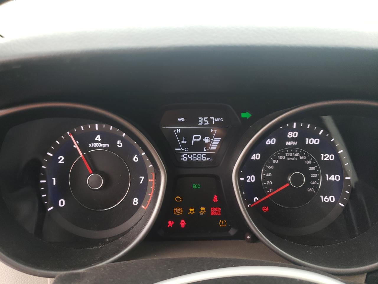 2014 Hyundai Elantra - Image 9