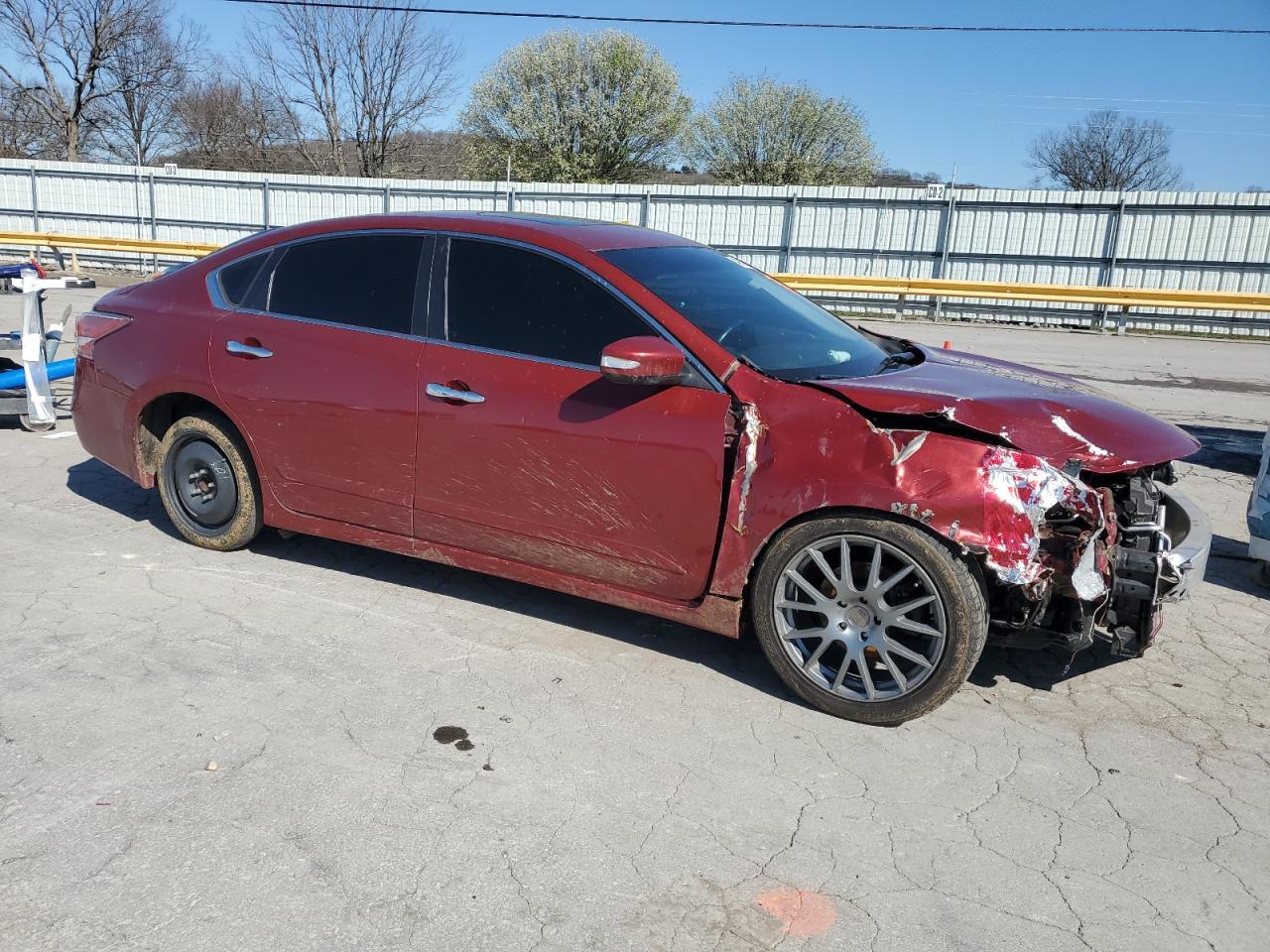2015 Nissan Altima - Image 4
