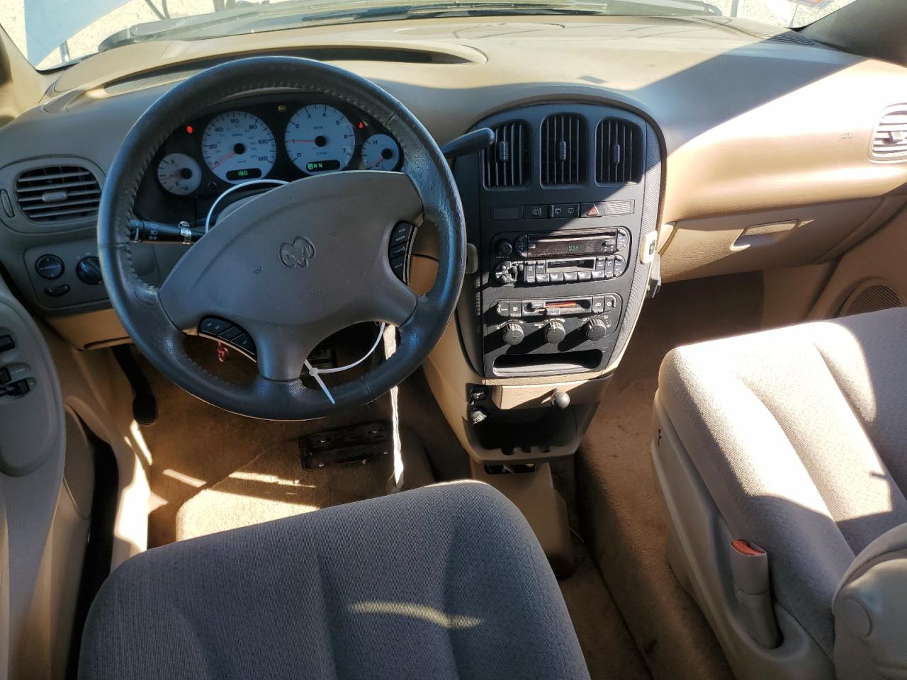 2003 Dodge Grand Caravan Sport VIN: 2D4GP44L73R207035 Lot: 49324265