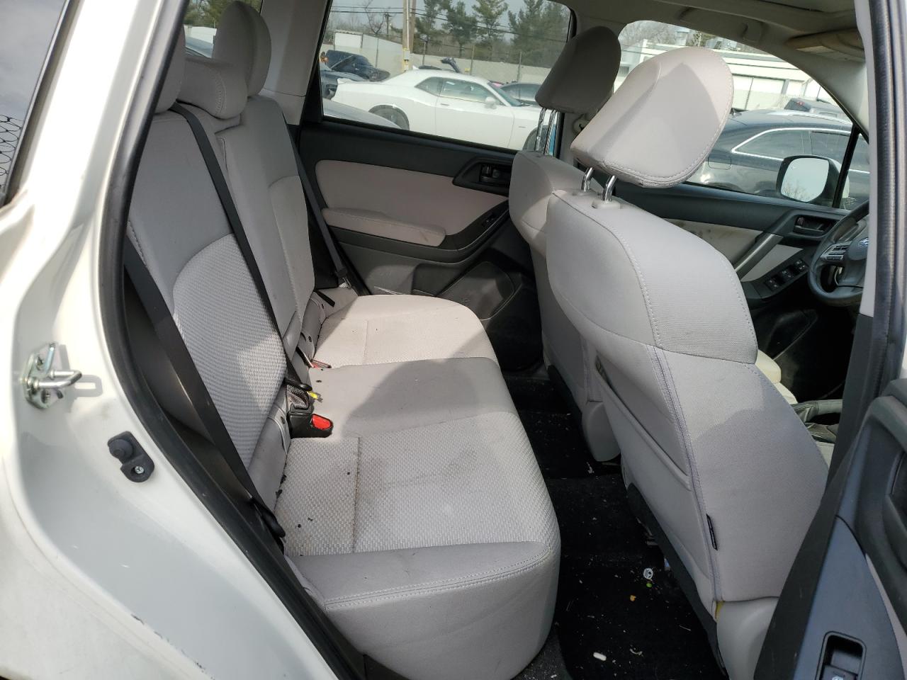 2015 Subaru Forester - Image 11