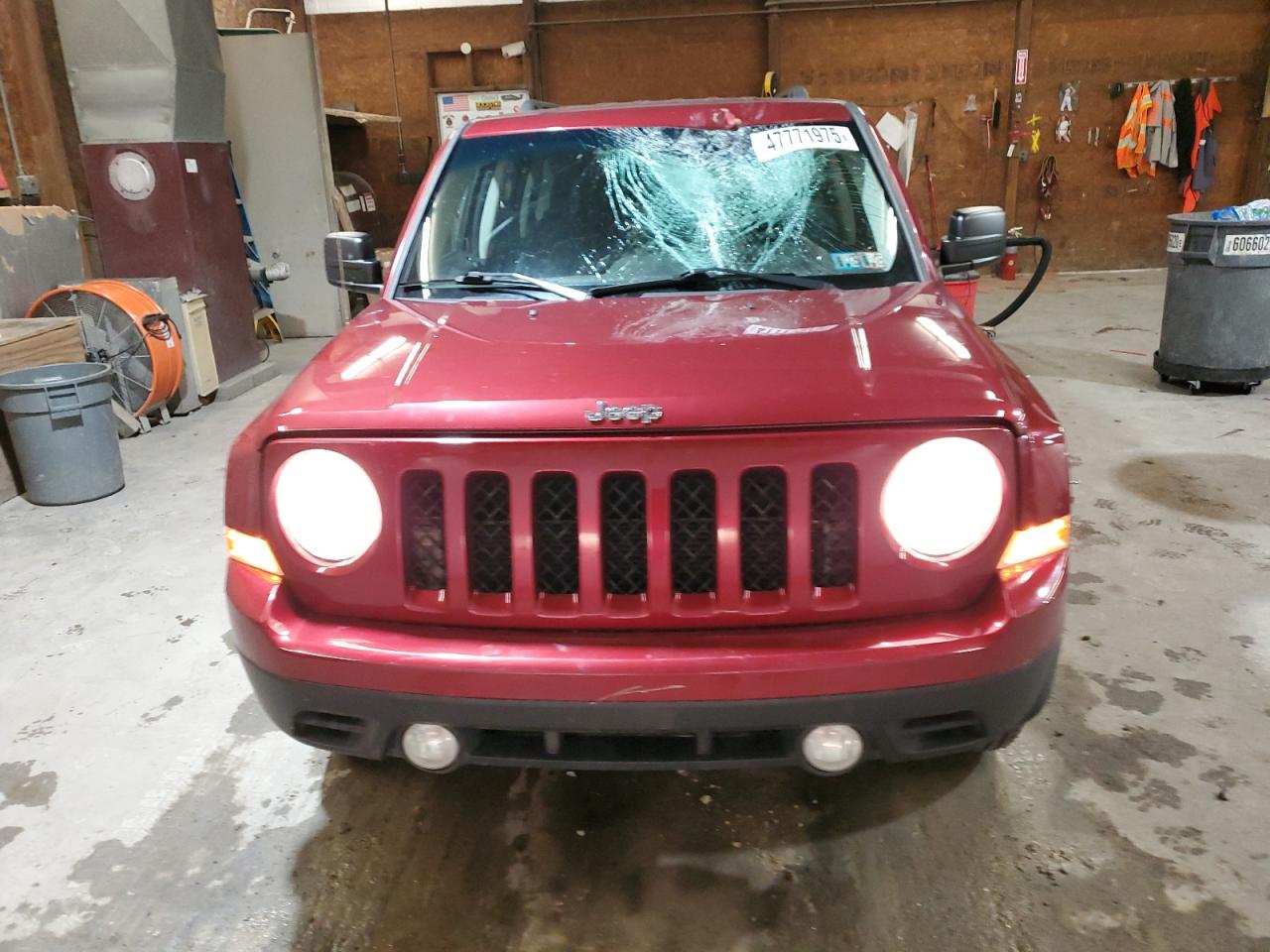 2017 Jeep Liberty (Patriot) - Image 5