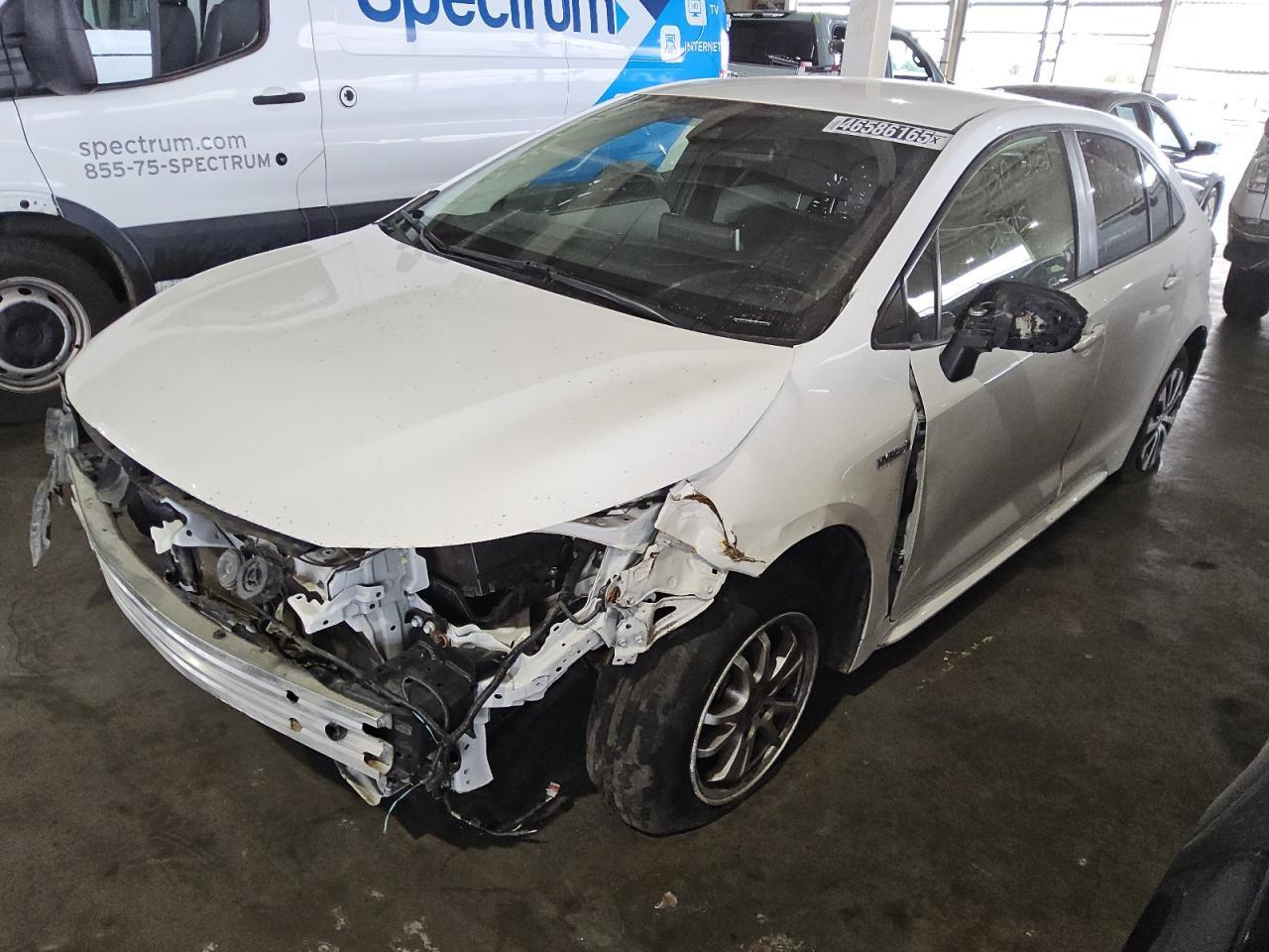2021 Toyota Corolla Le for Sale in Van Nuys, CA - Front End