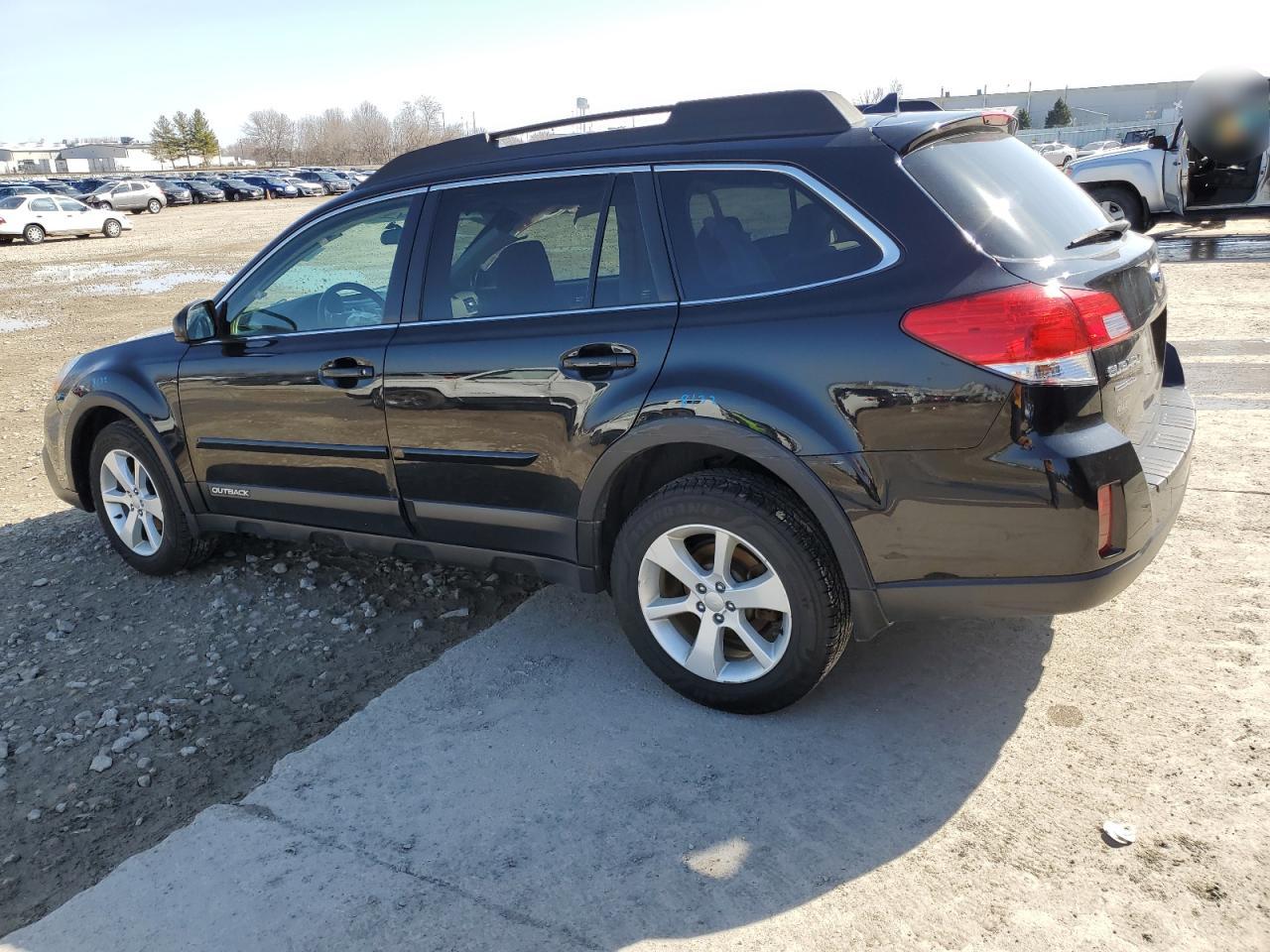 2014 Subaru Outback - Image 2