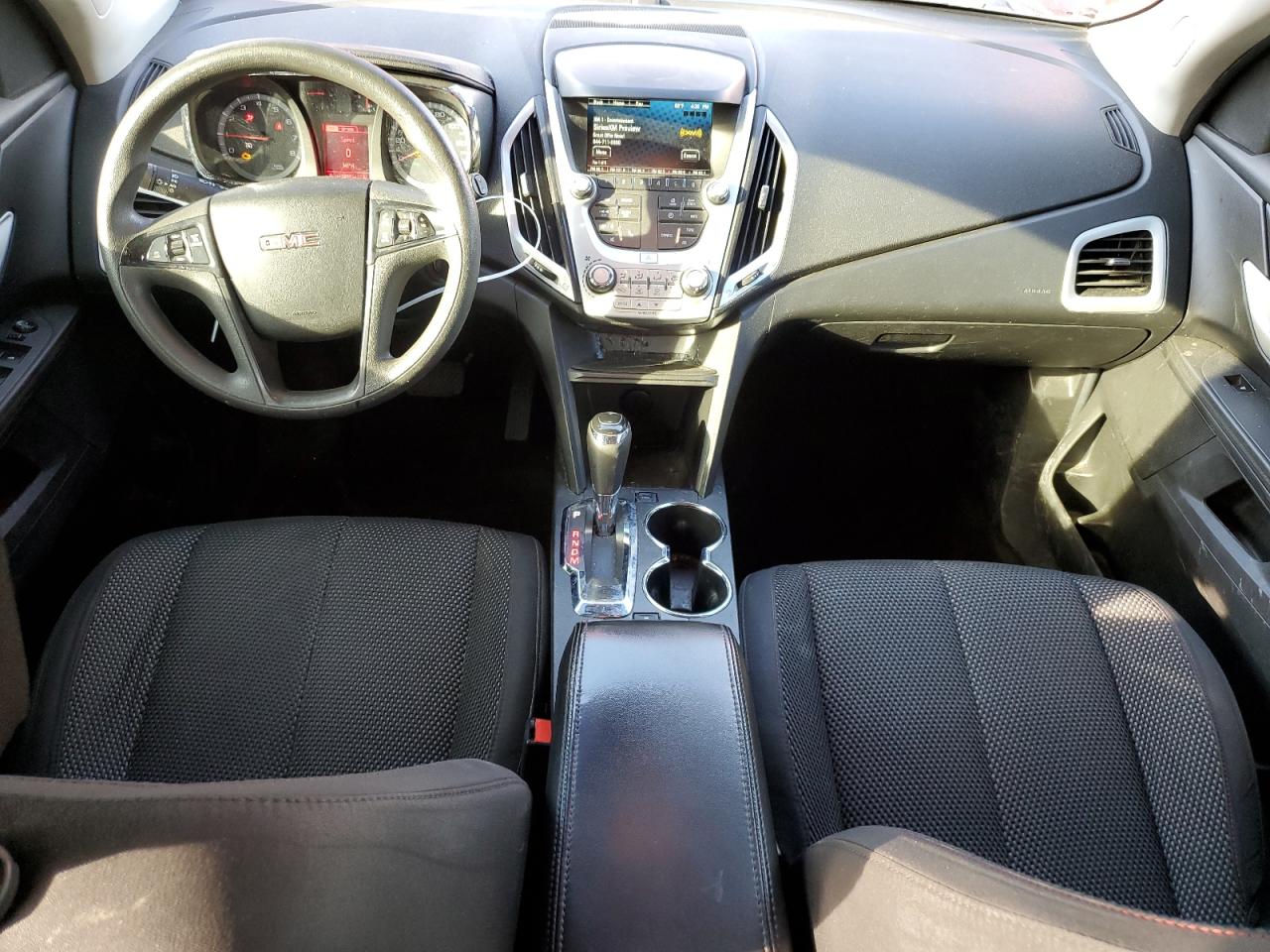 2017 GMC Terrain - Image 8