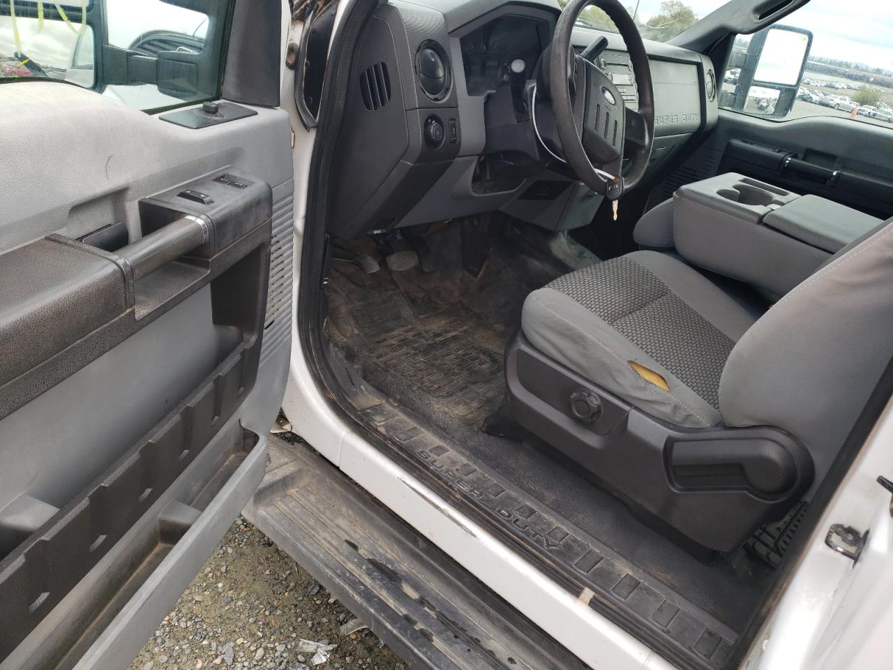 2015 Ford F250 Super Duty VIN: 1FT7X2BT1FED59821 Lot: 50061905