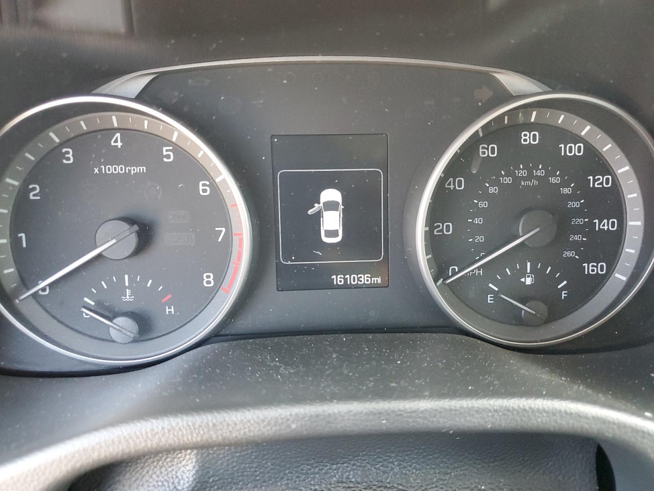 2017 Hyundai Elantra - Image 9
