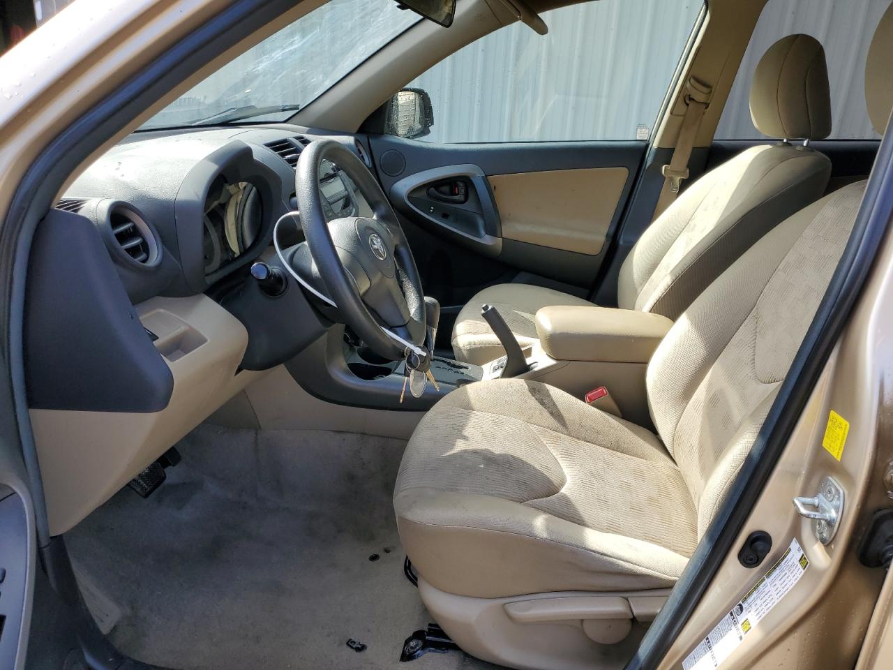 2010 Toyota RAV 4 - Image 7