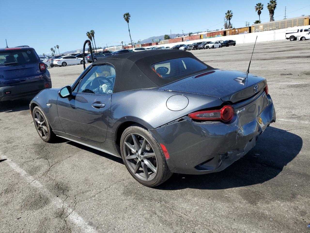 2016 Mazda MX-5 - Image 2