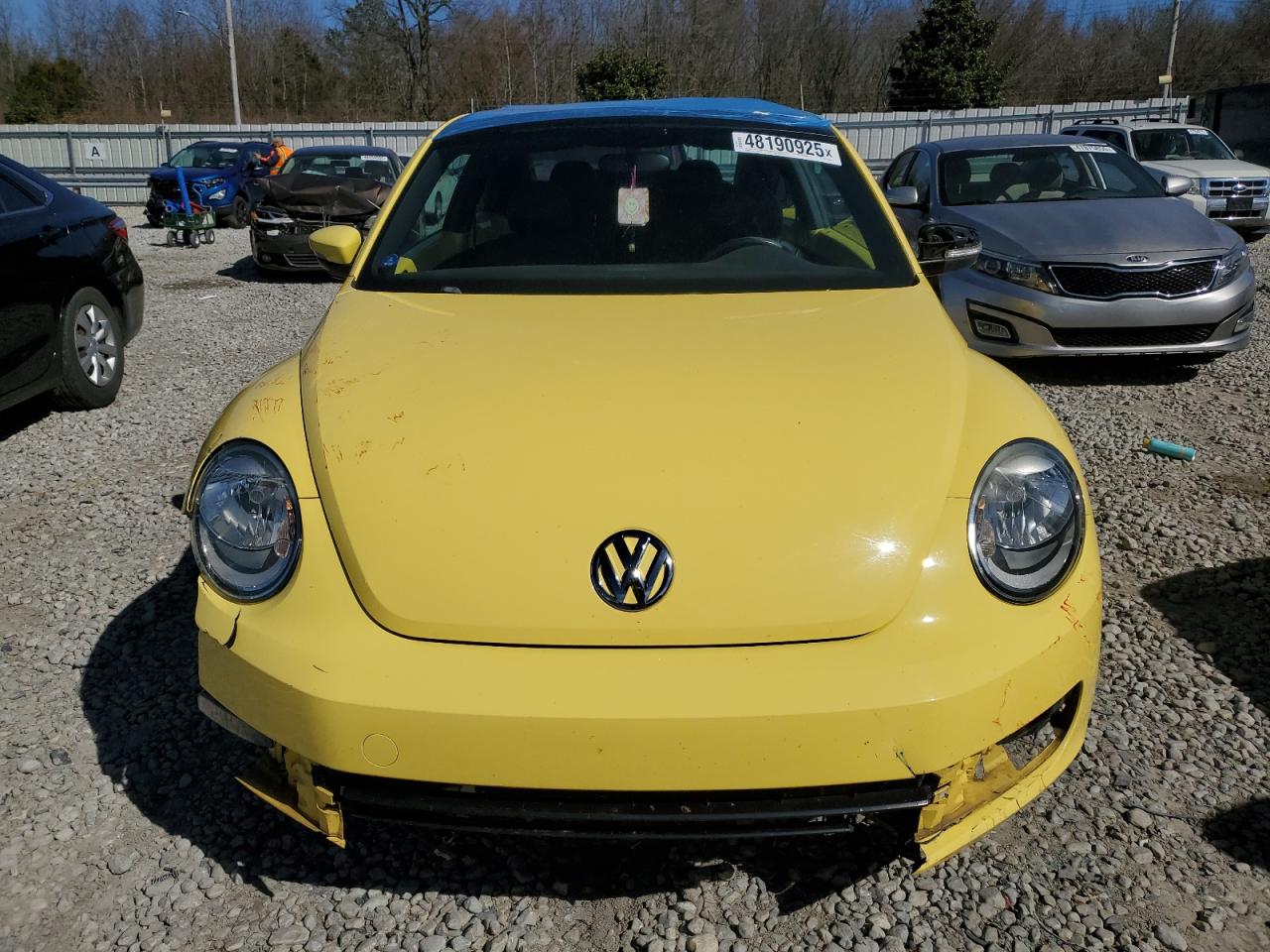 2013 Volkswagen Beetle - Image 5