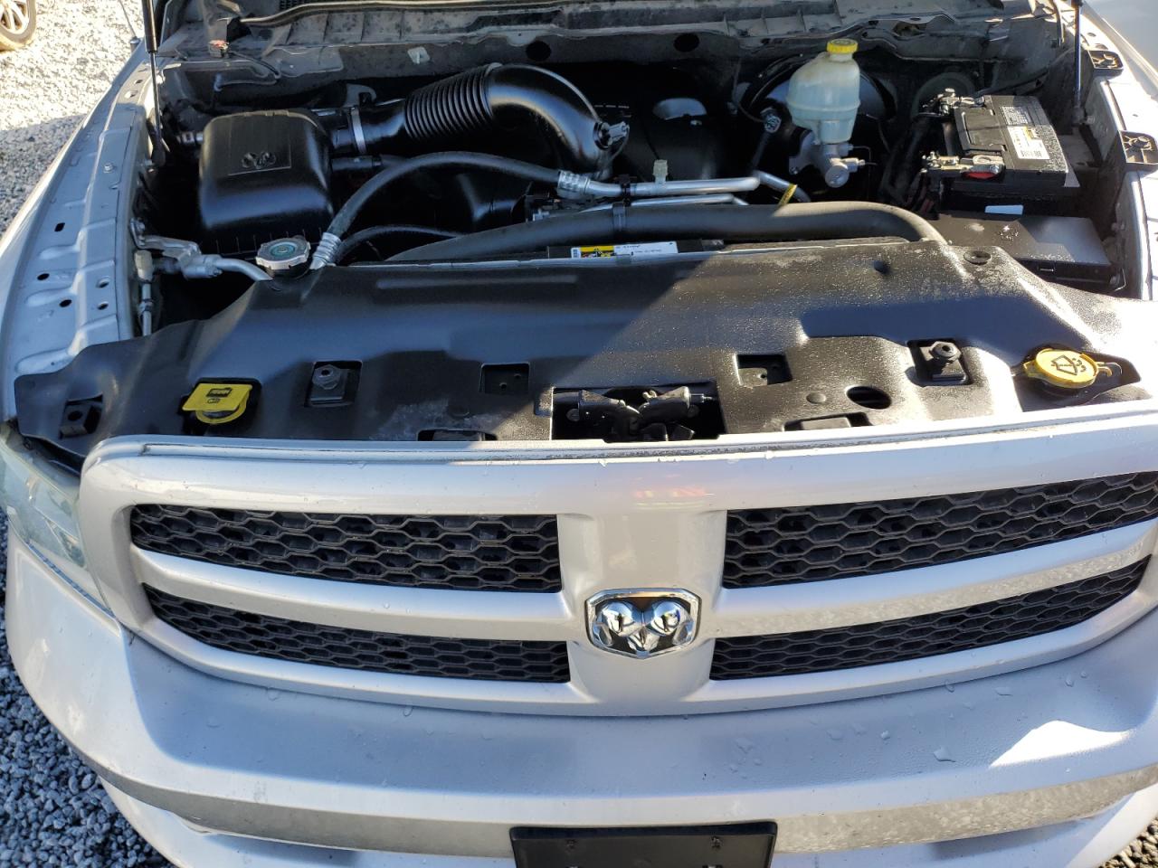 2015 RAM 1500 - Image 11