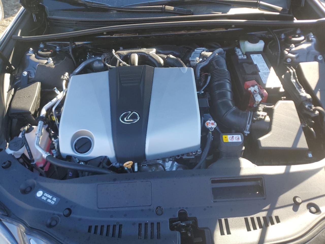 2024 Lexus ES - Image 11