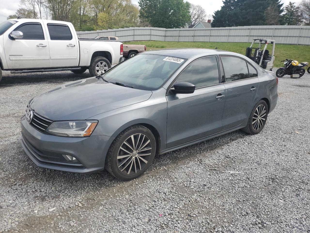 3VWD17AJ7HM298129 VOLKSWAGEN JETTA Photo 1