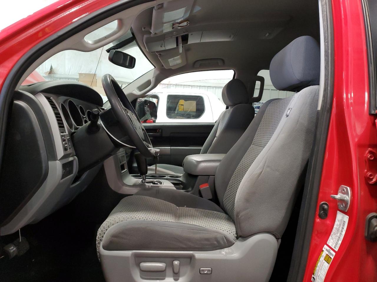 2013 Toyota Tundra - Image 7