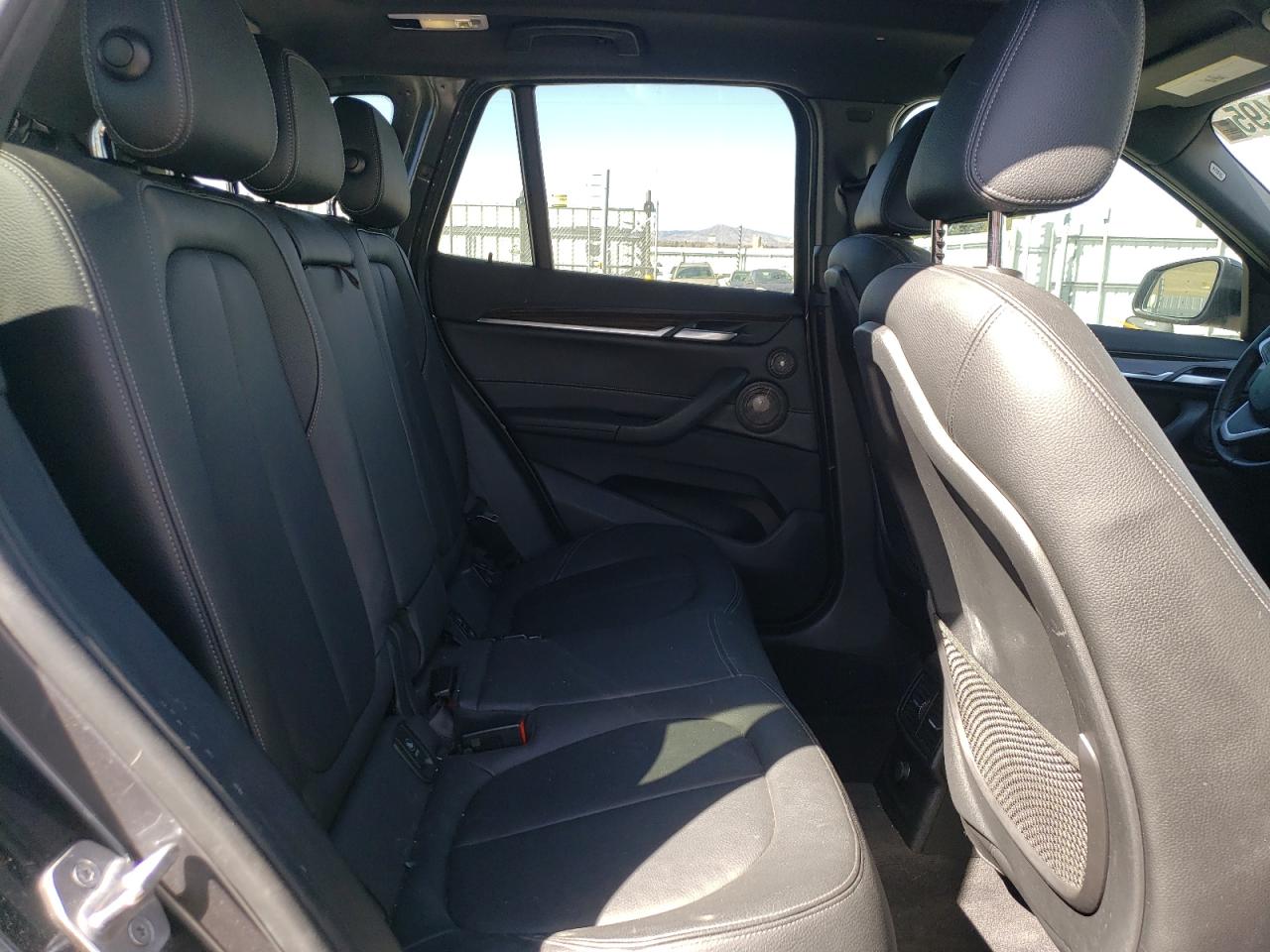 2017 BMW X1 - Image 11
