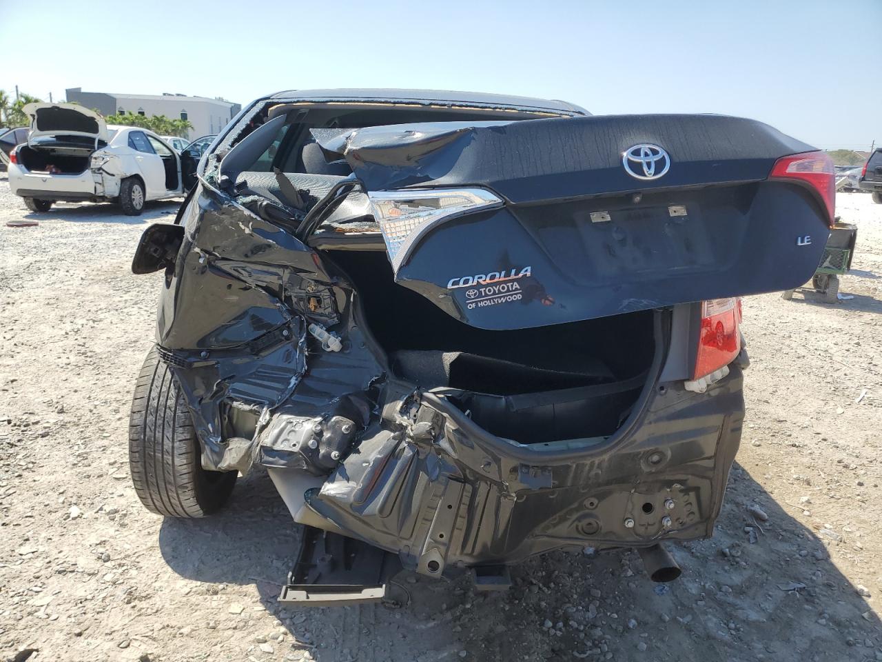 5YFBURHE5KP865864 TOYOTA COROLLA 2019