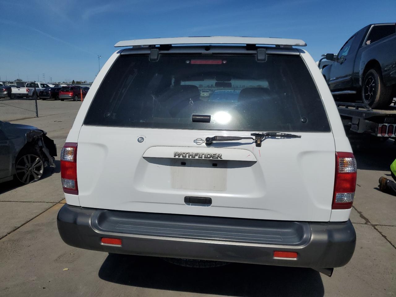 1999 Nissan Pathfinder Le VIN: JN8AR07Y4XW386861 Lot: 49731915
