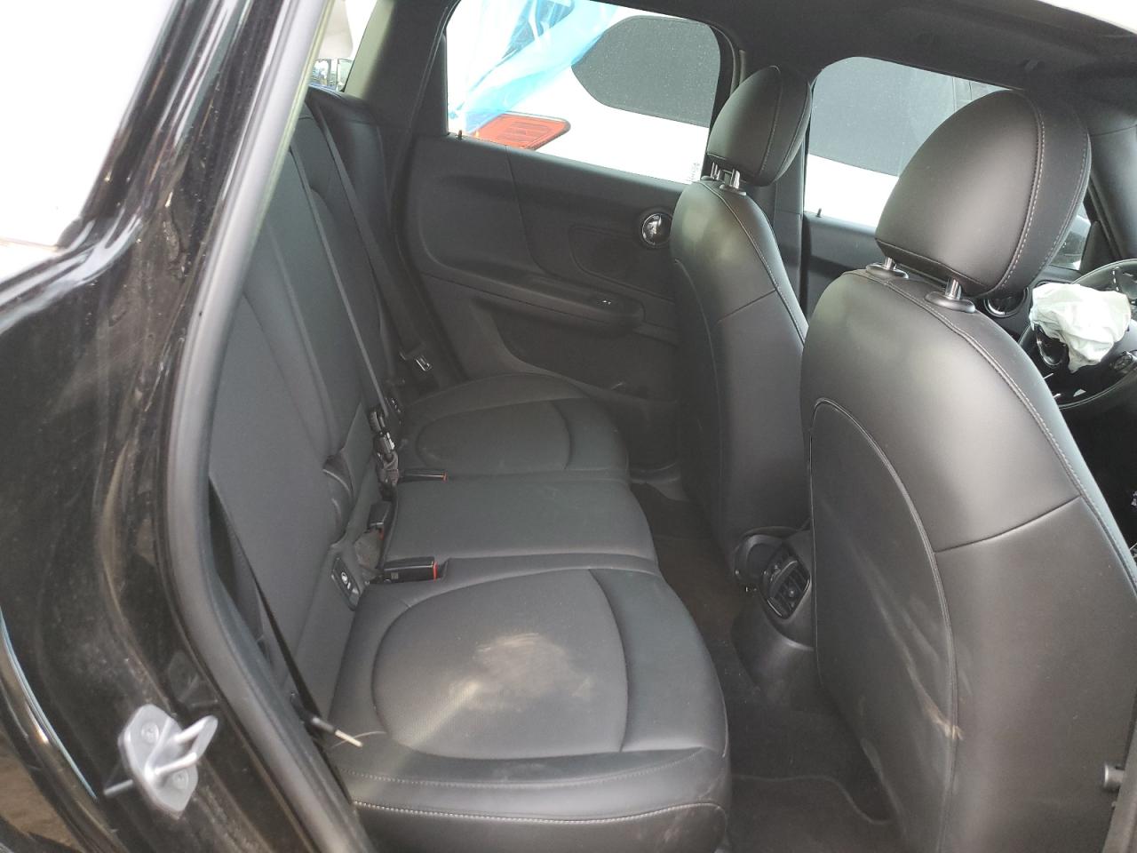 2021 MINI Cooper - Image 10