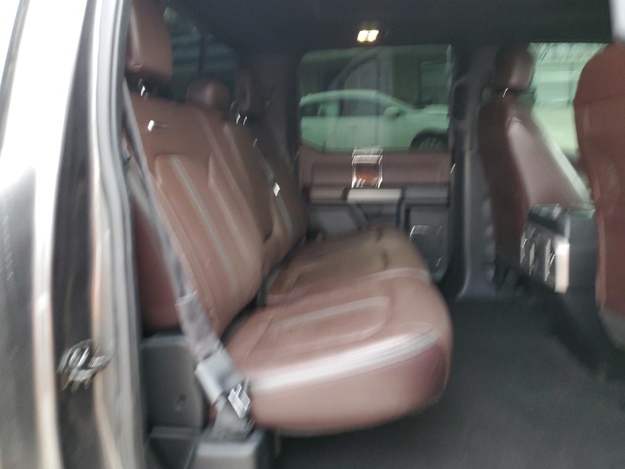 2015 Ford F-150 - Image 10
