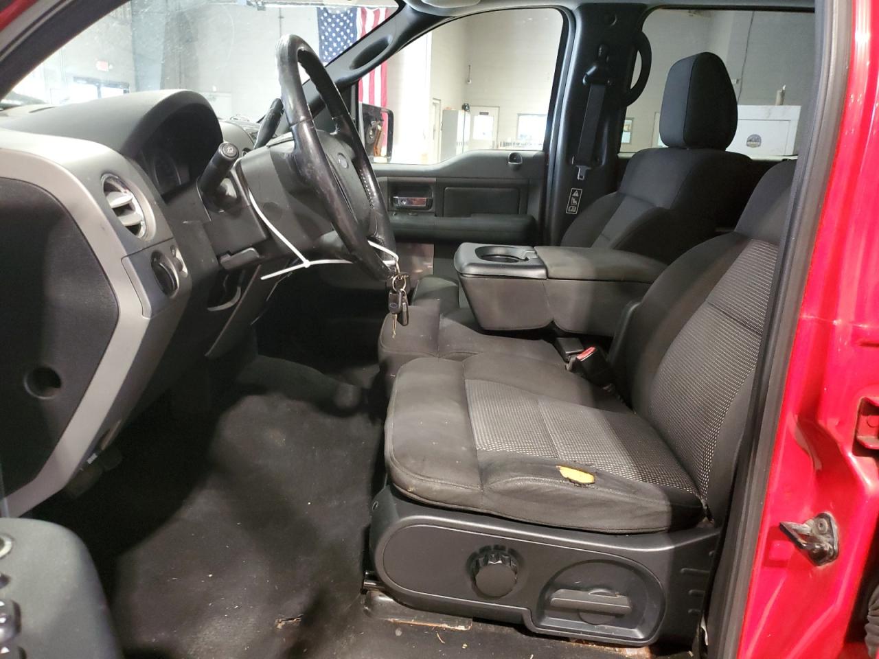2004 Ford F-150 - Image 7