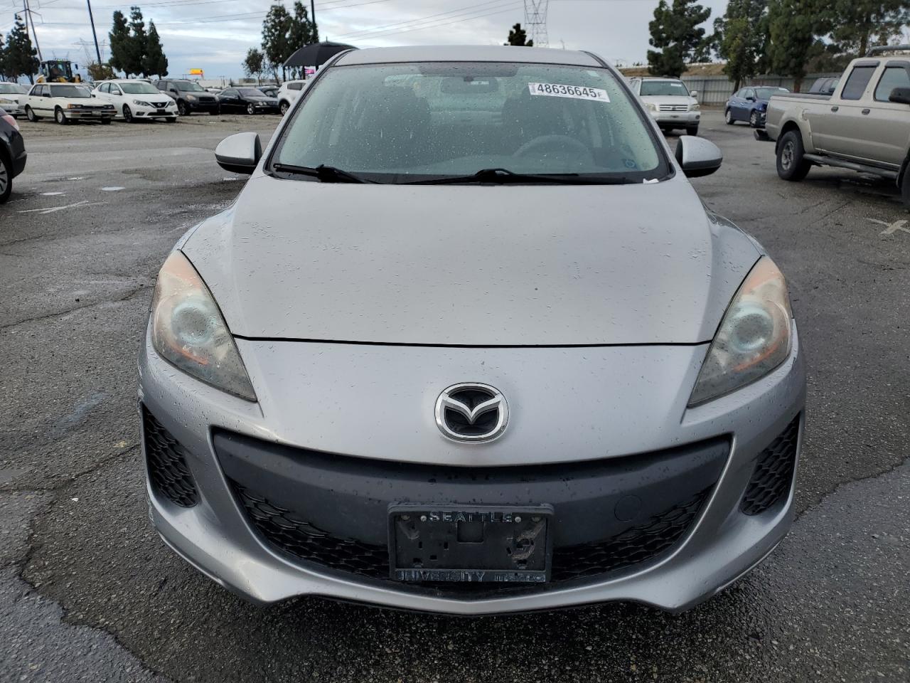 2013 Mazda 3 - Image 5