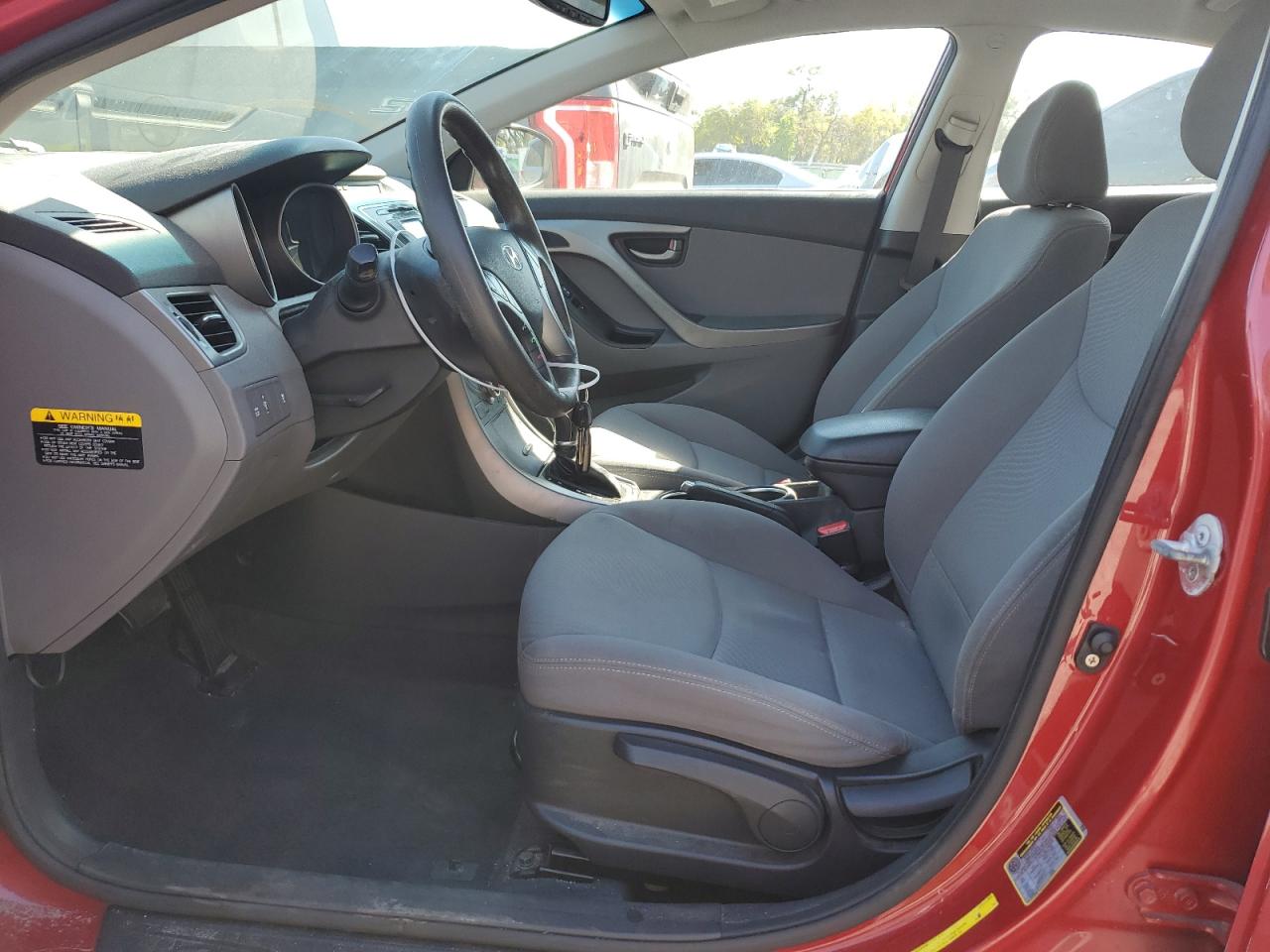 2016 Hyundai Elantra - Image 7