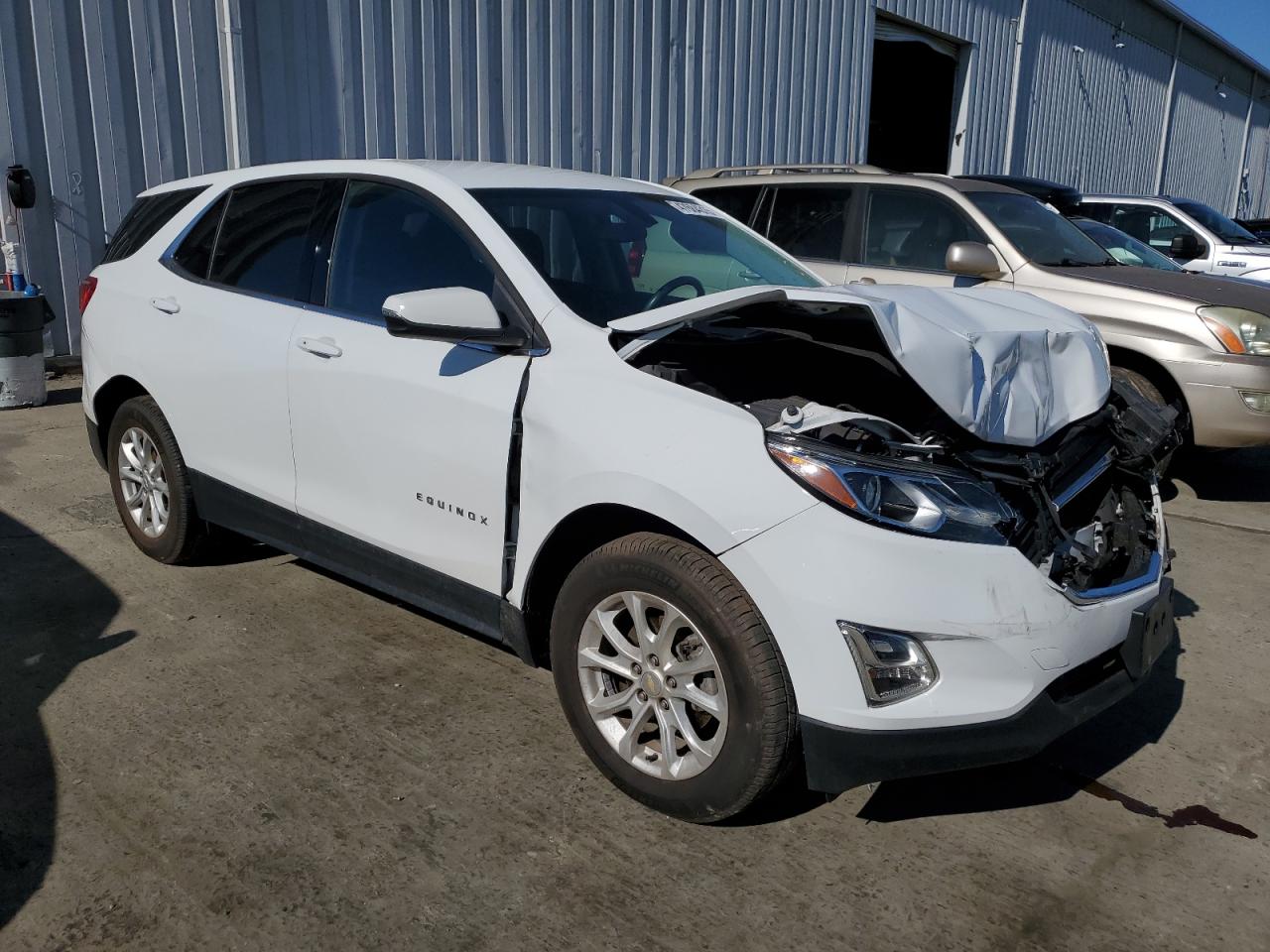 2GNAXUEV6K6242112 CHEVROLET EQUINOX 2019