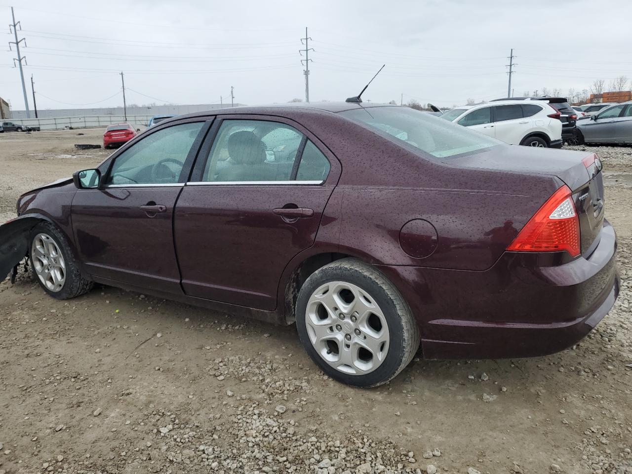 2011 Ford Fusion - Image 2