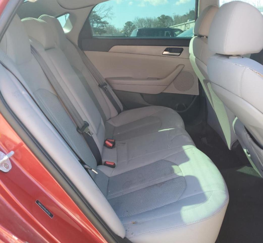 2019 Hyundai Sonata - Image 10