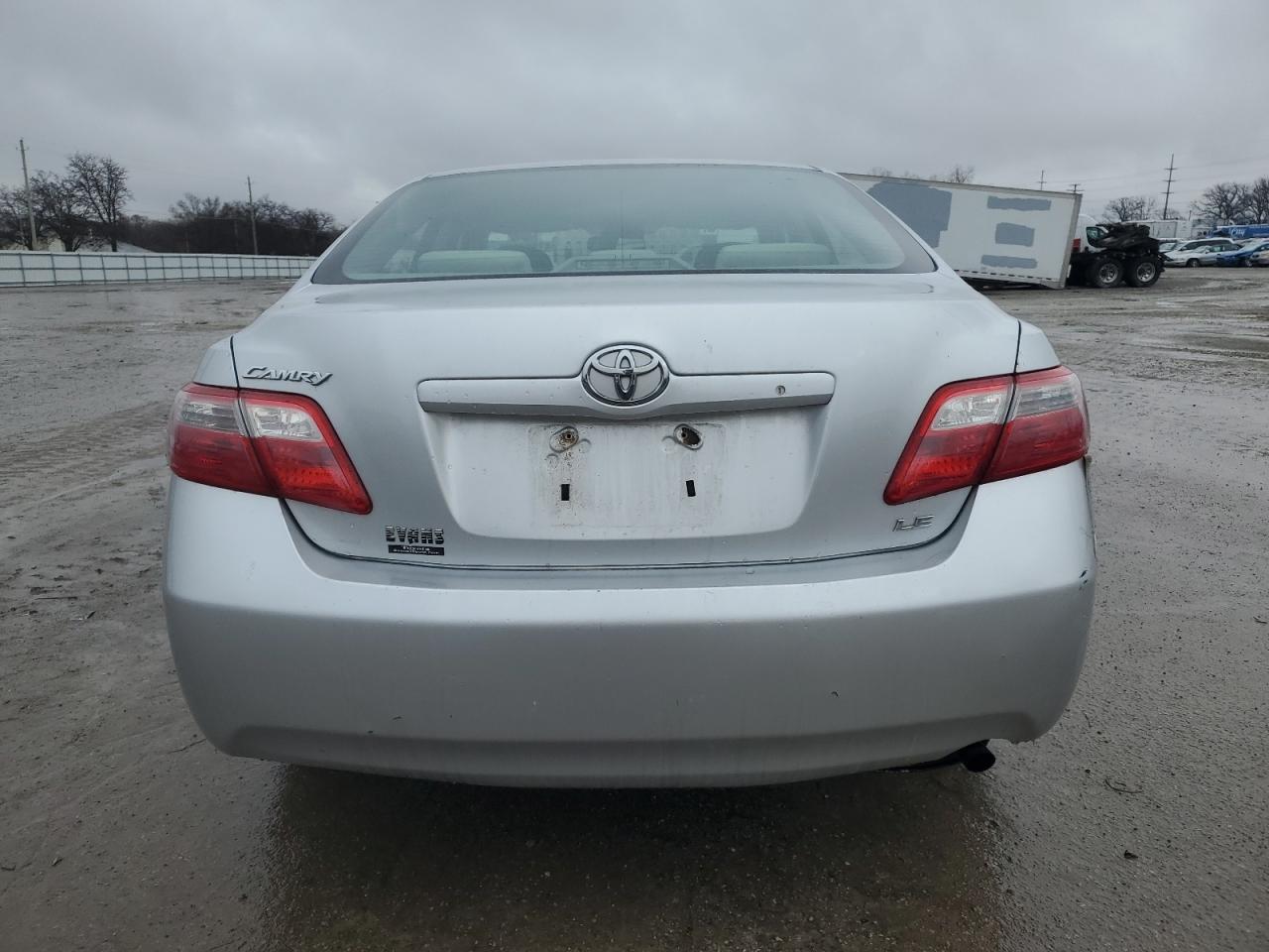 2009 Toyota Camry - Image 6