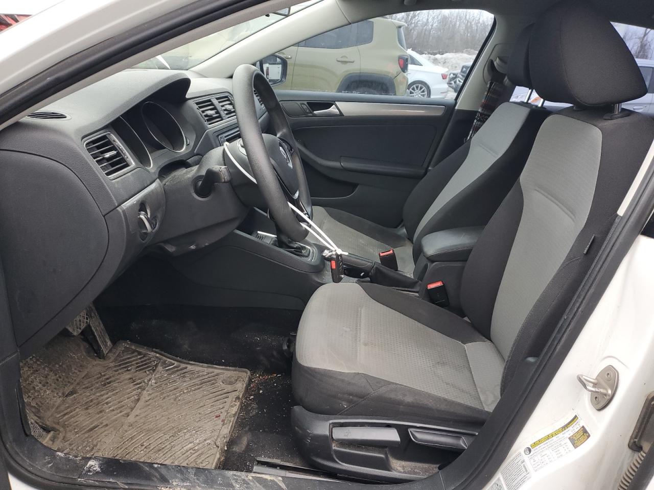 2018 Volkswagen Jetta - Image 7