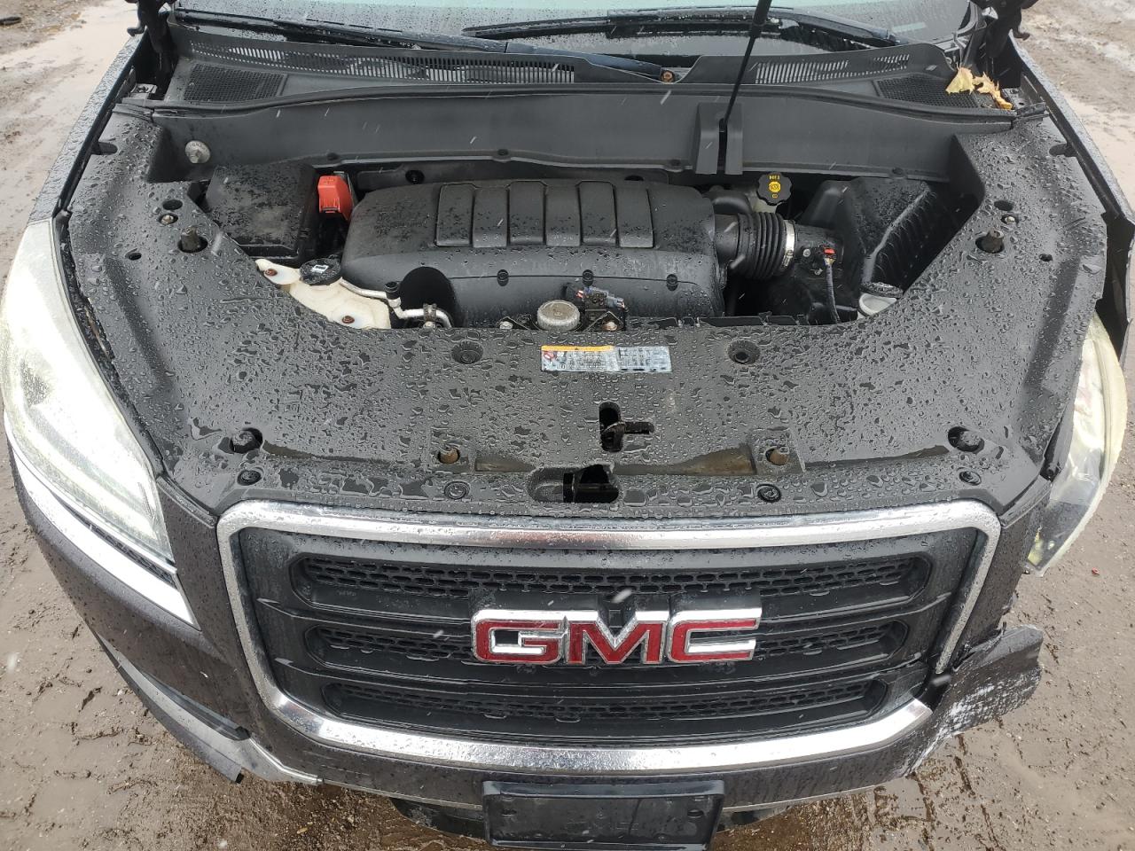 2013 GMC Acadia - Image 13