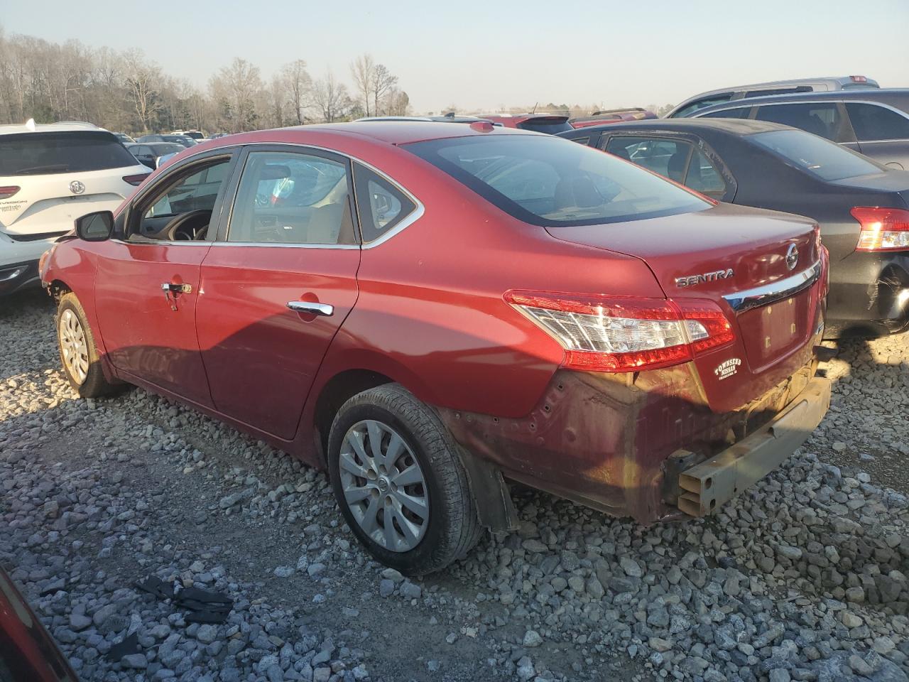 2014 Nissan Sentra - Image 2