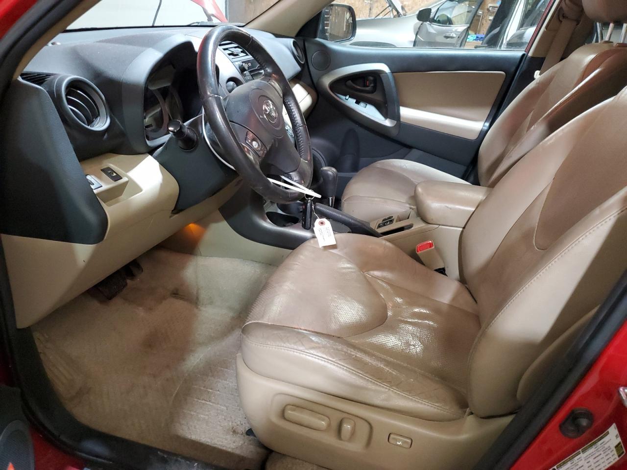 2011 Toyota RAV 4 - Image 7