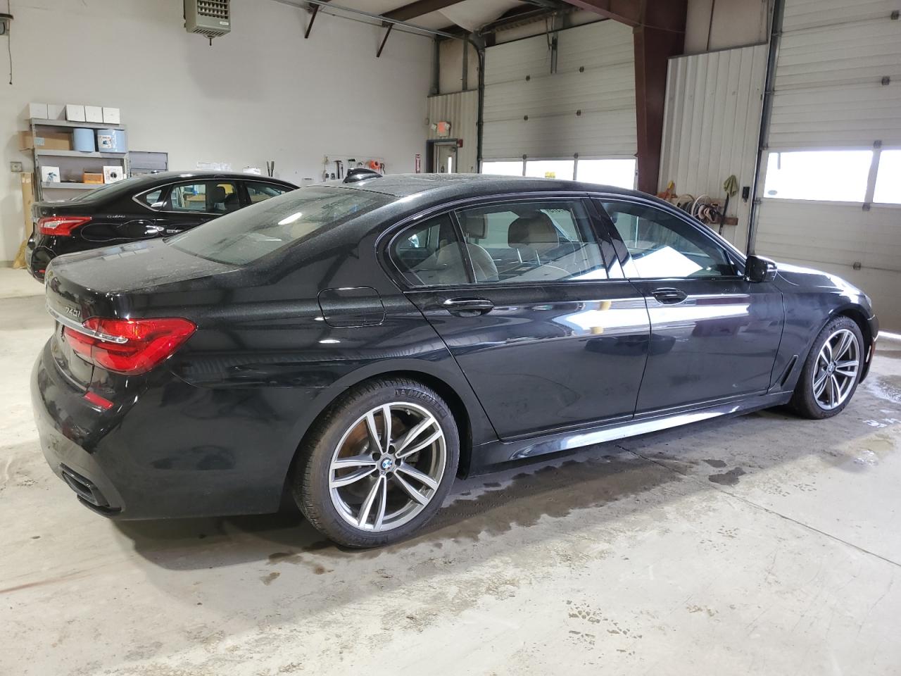 2017 BMW 7er - Image 3