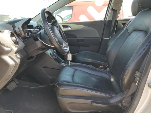  CHEVROLET SONIC 2016 Серебристый