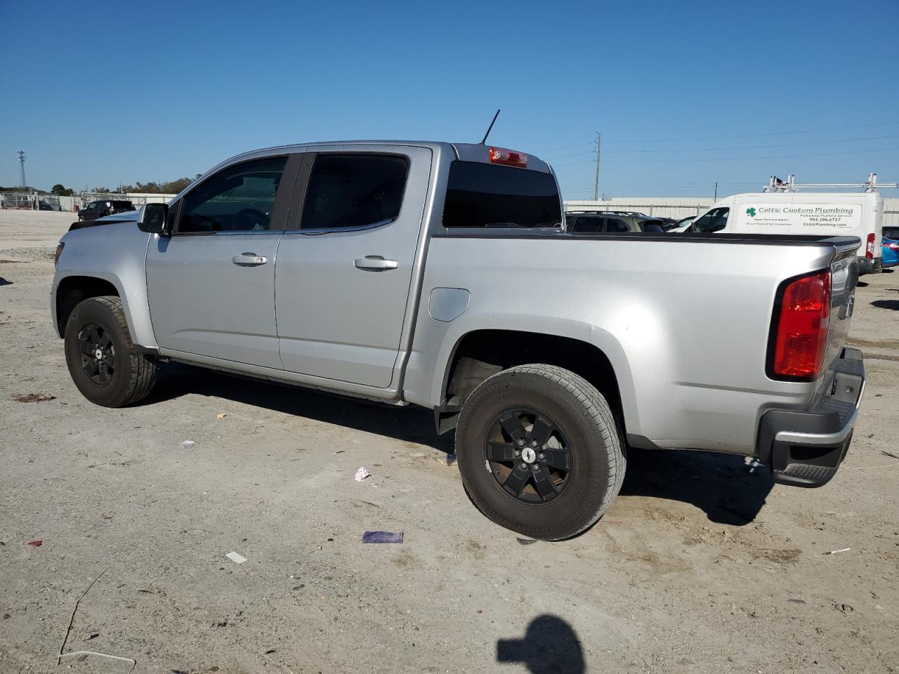 2019 Chevrolet Colorado - Image 2