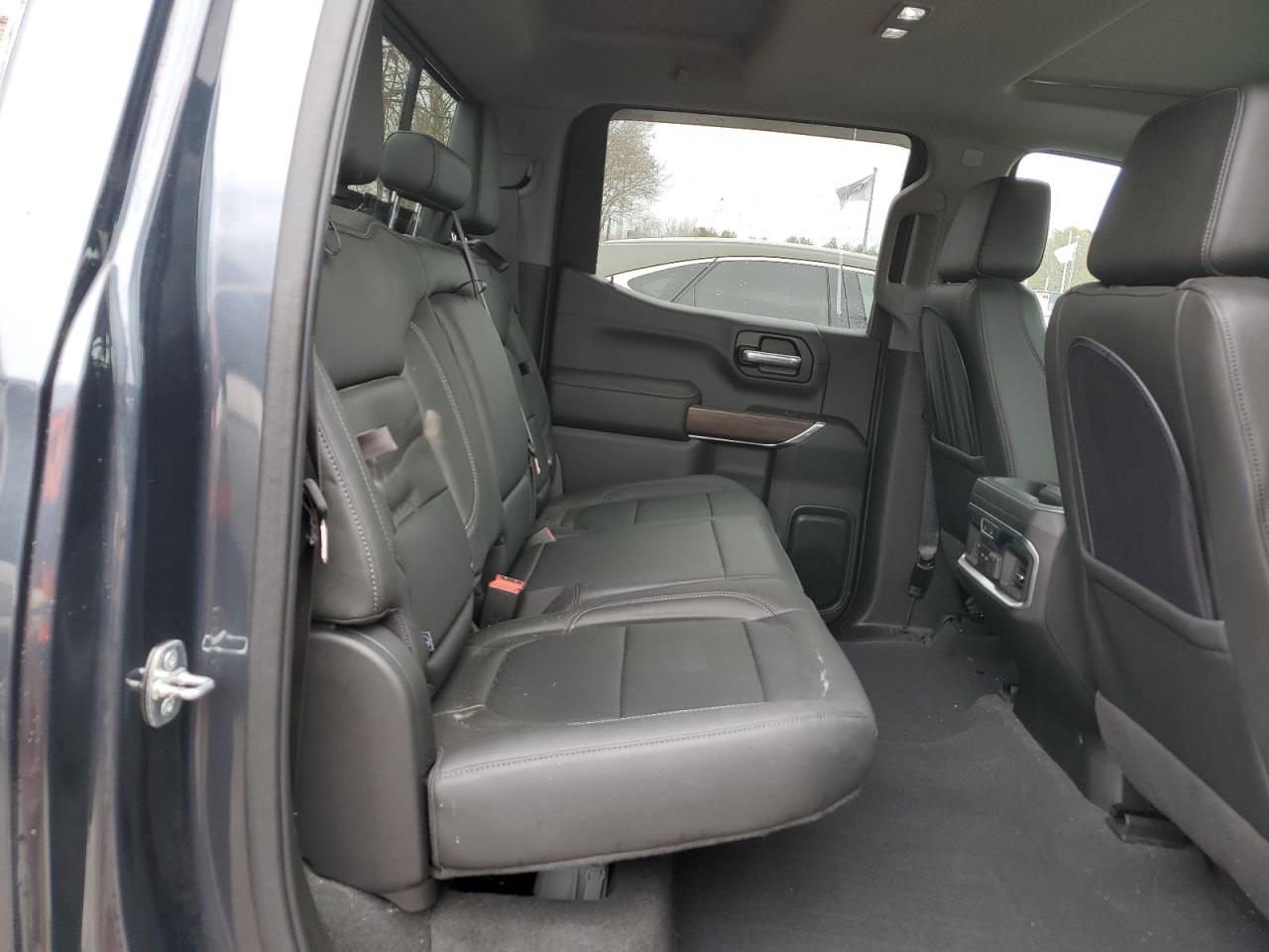2021 GMC Sierra - Image 10