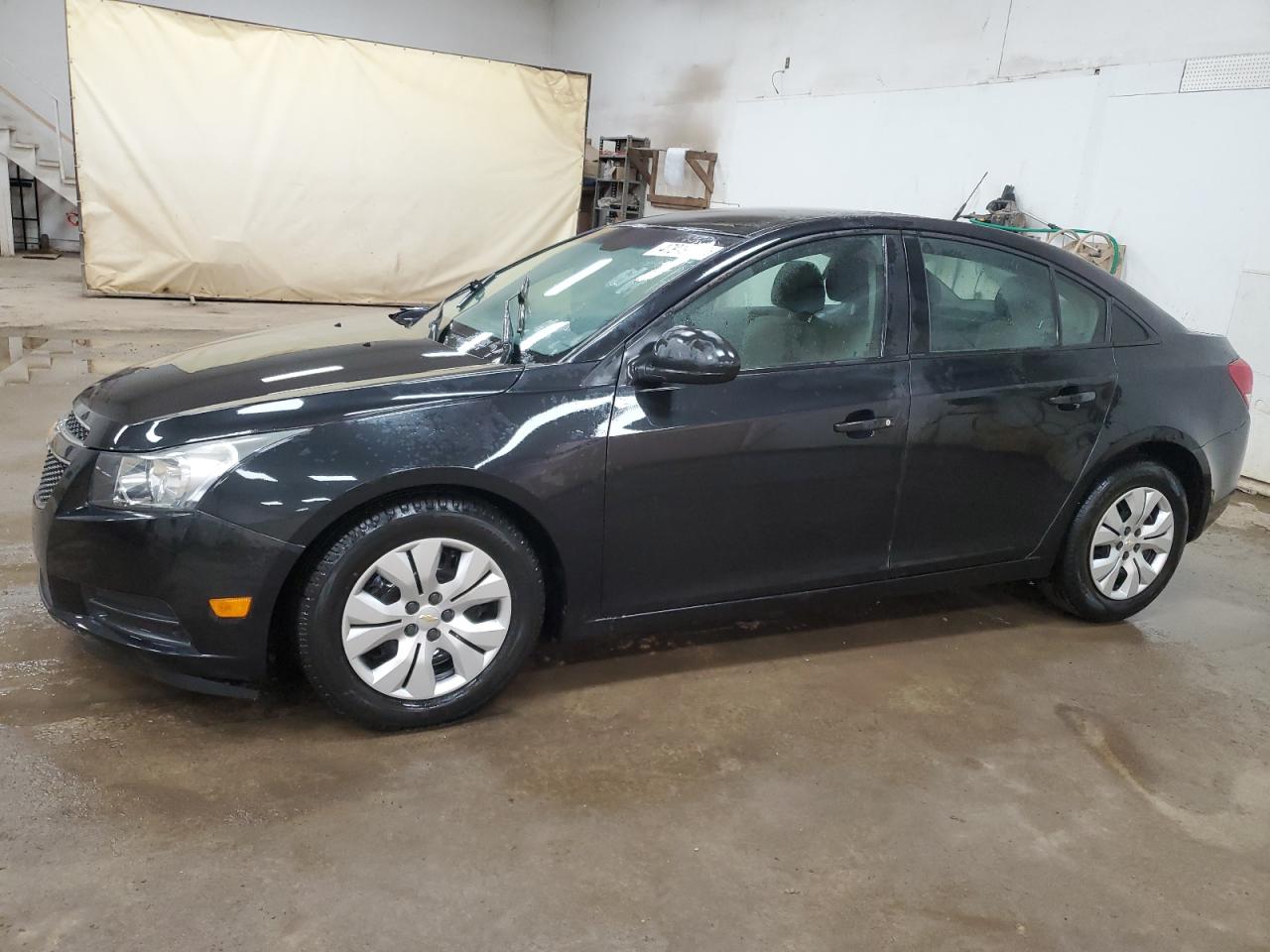 2013 Chevrolet Cruze - Image 1