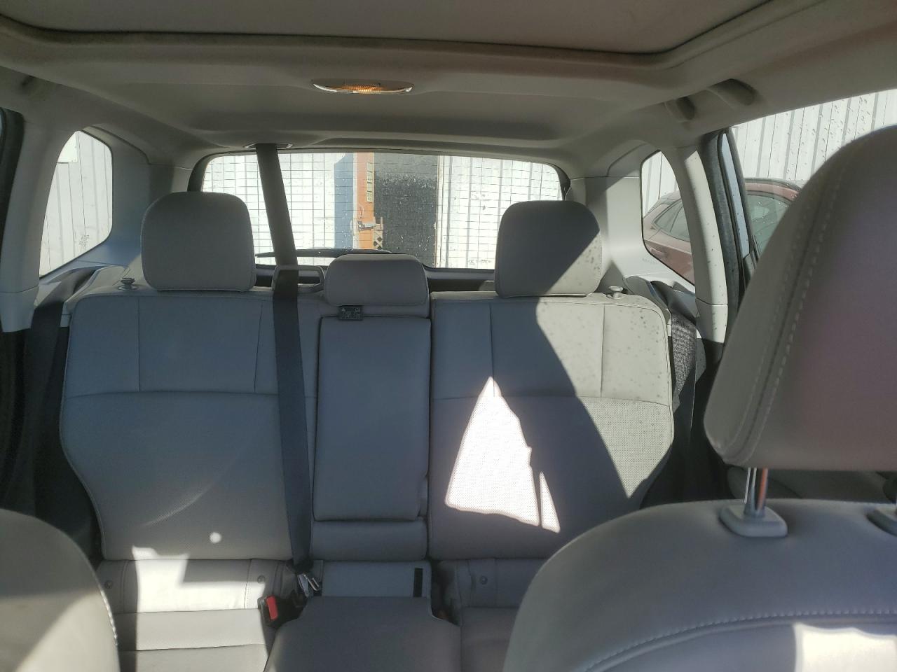 2016 Subaru Forester - Image 10
