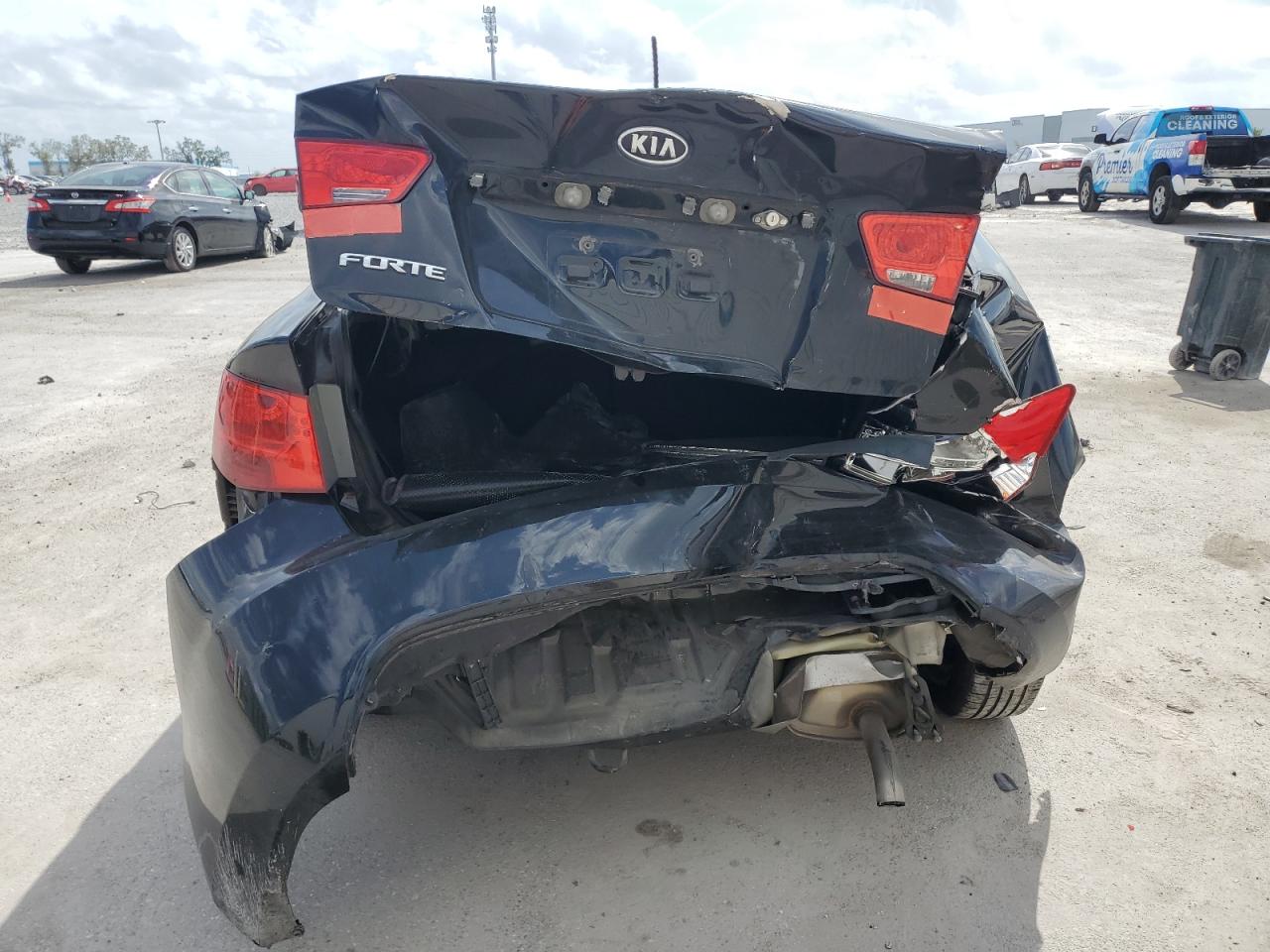 2012 Kia Forte - Image 6