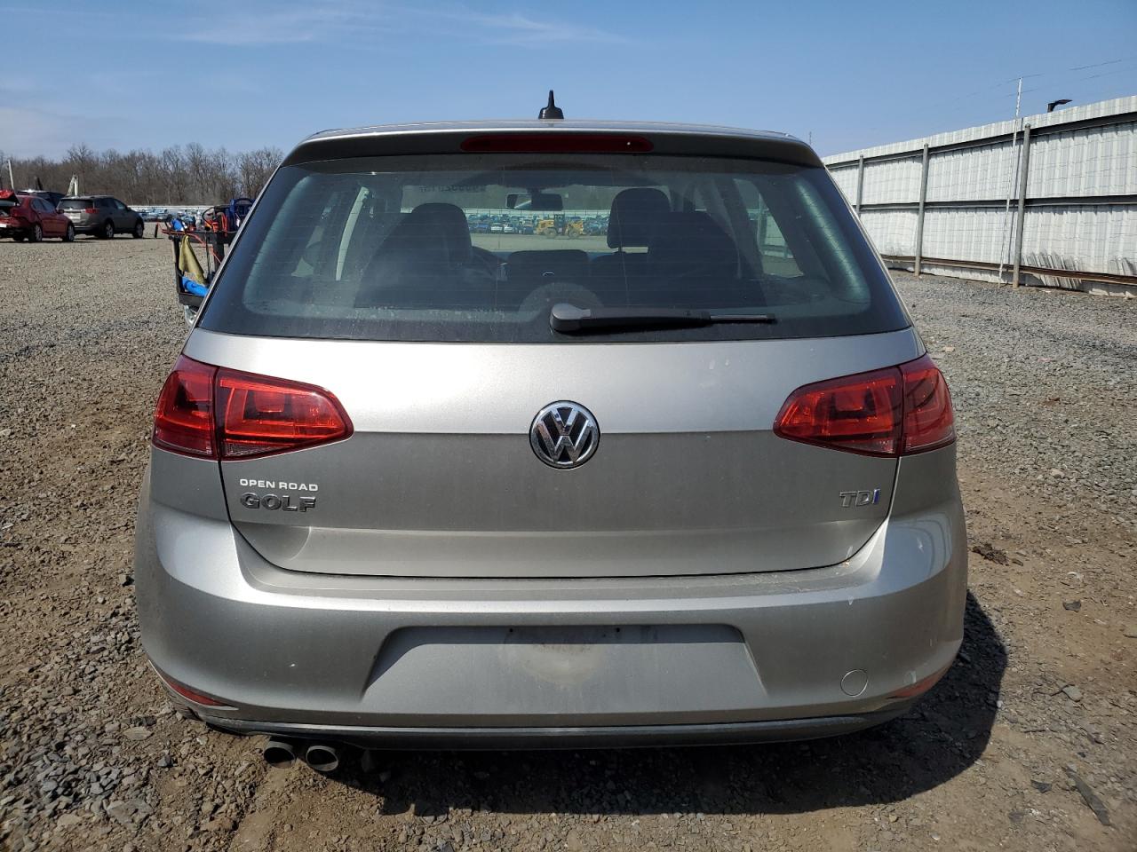 2015 Volkswagen Golf - Image 6