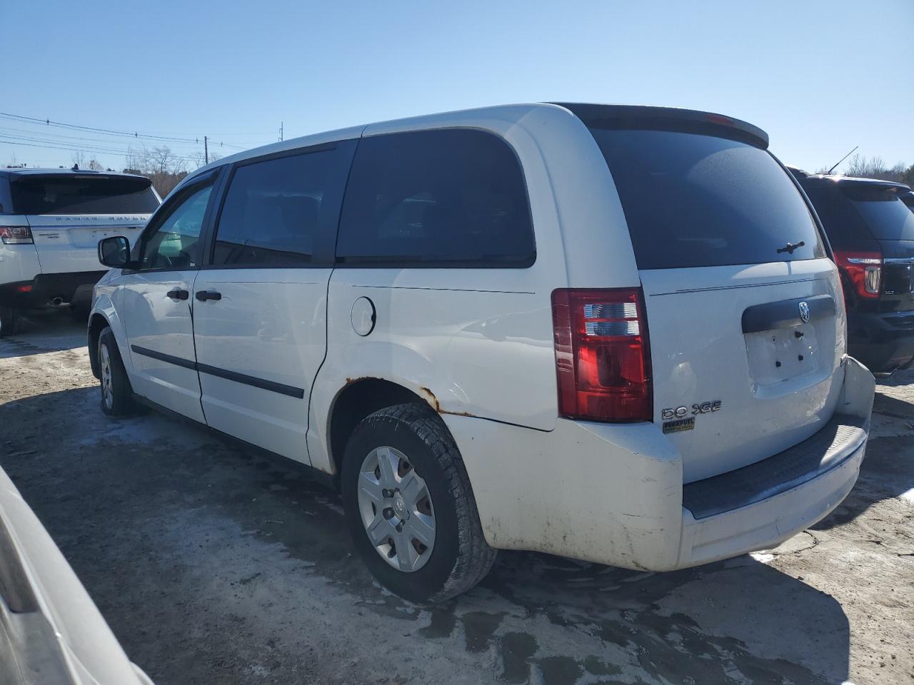 2009 Dodge Caravan - Image 2