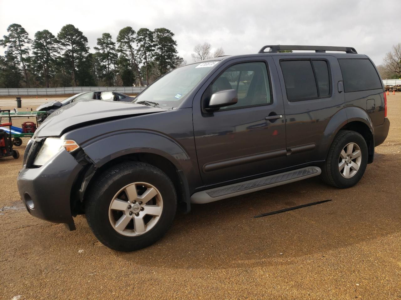 2012 Nissan Pathfinder - Image 1