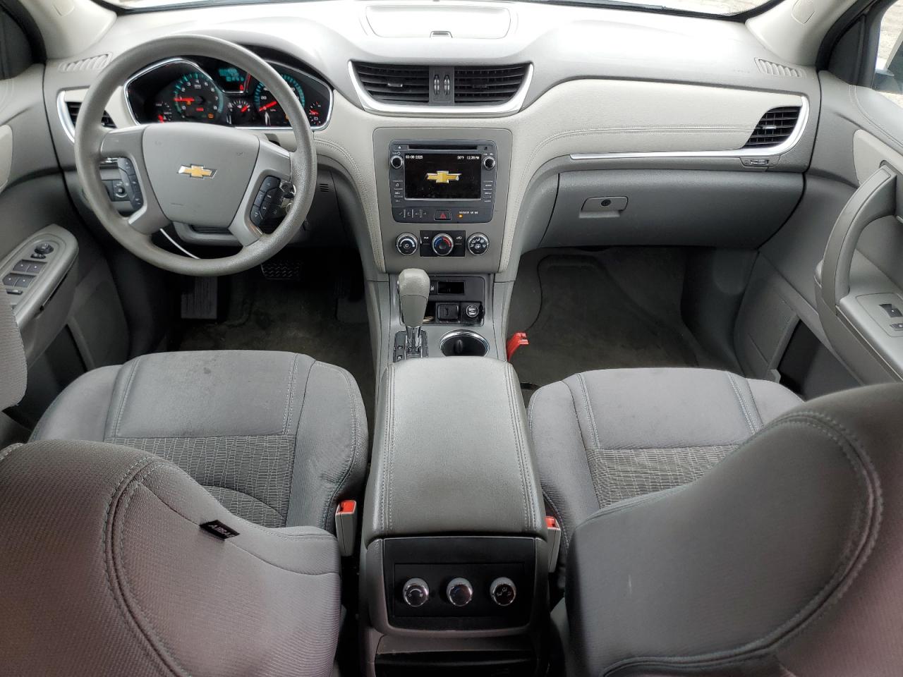 2017 Chevrolet Traverse - Image 8
