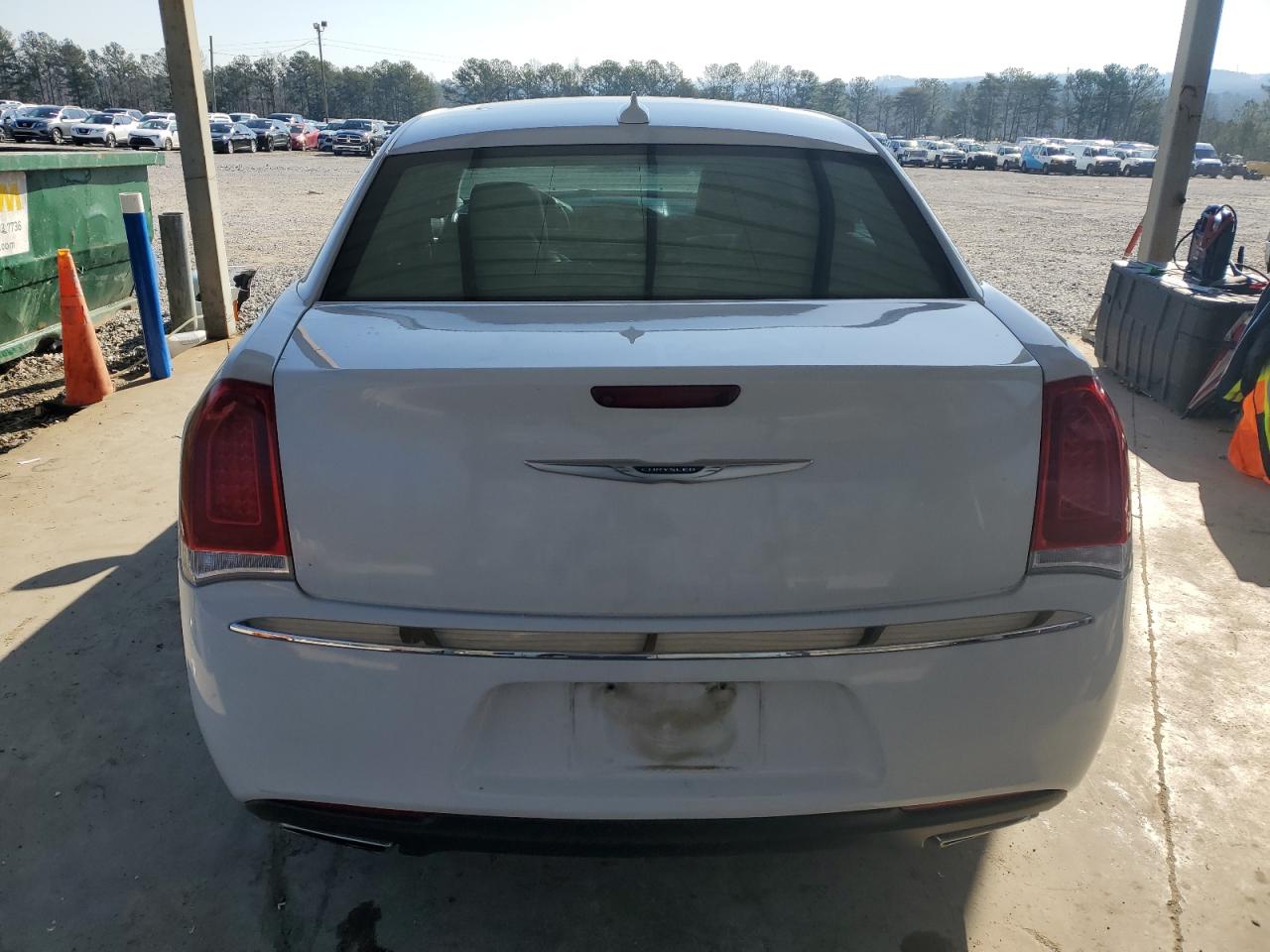 2019 Chrysler 300 - Image 6