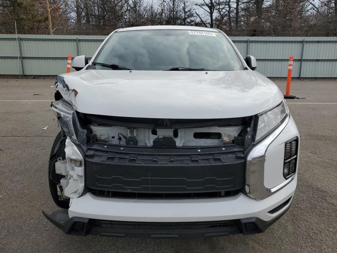 2020 Mitsubishi Outlander - Image 5