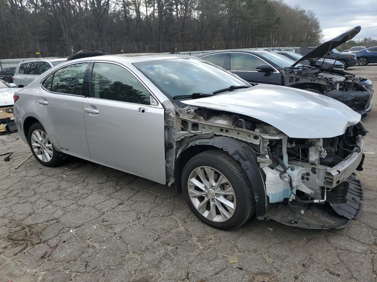2013 Lexus ES - Image 4