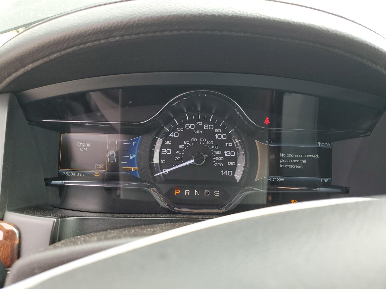 2015 Lincoln MKS - Image 9