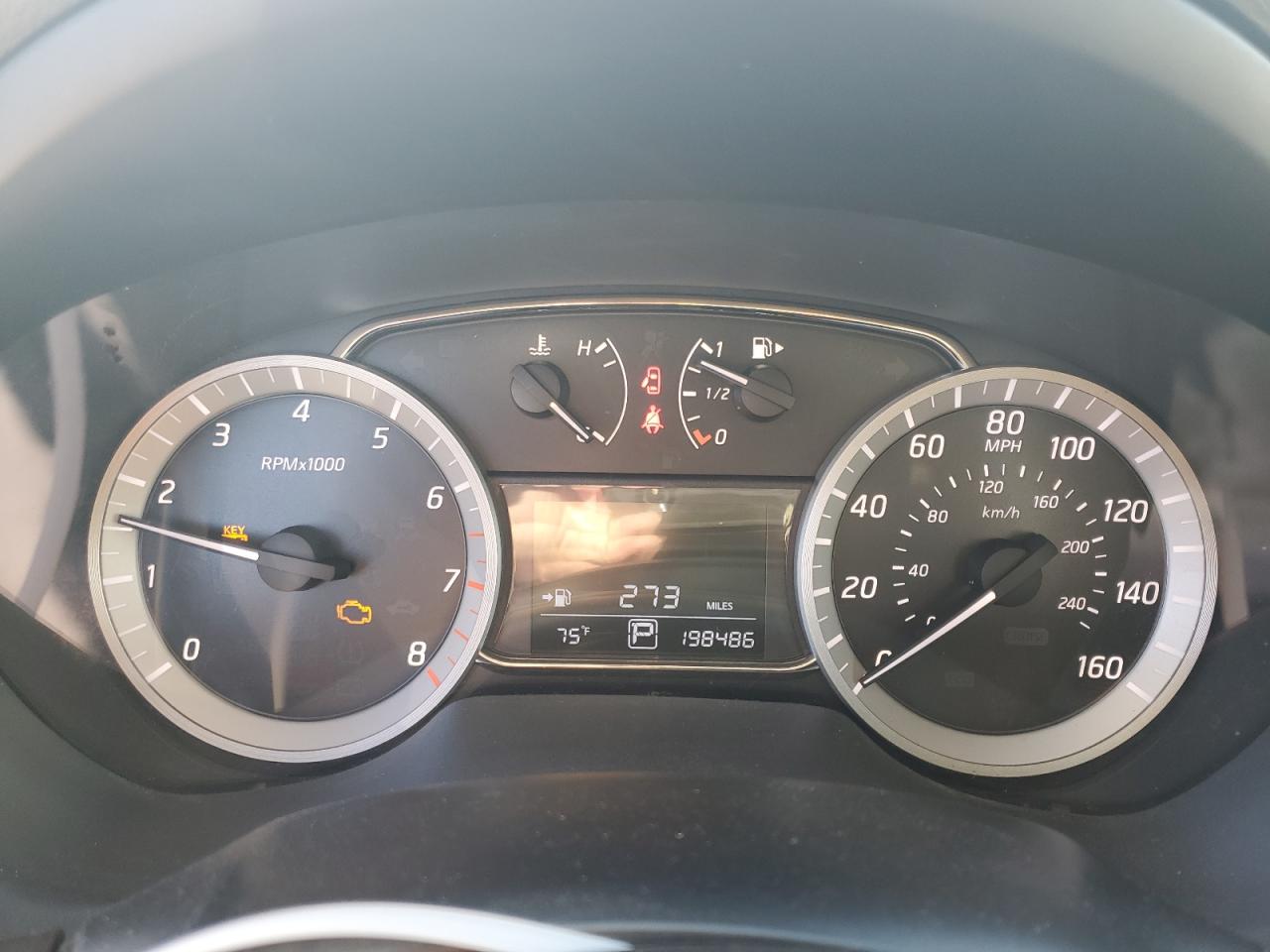 2014 Nissan Sentra - Image 9