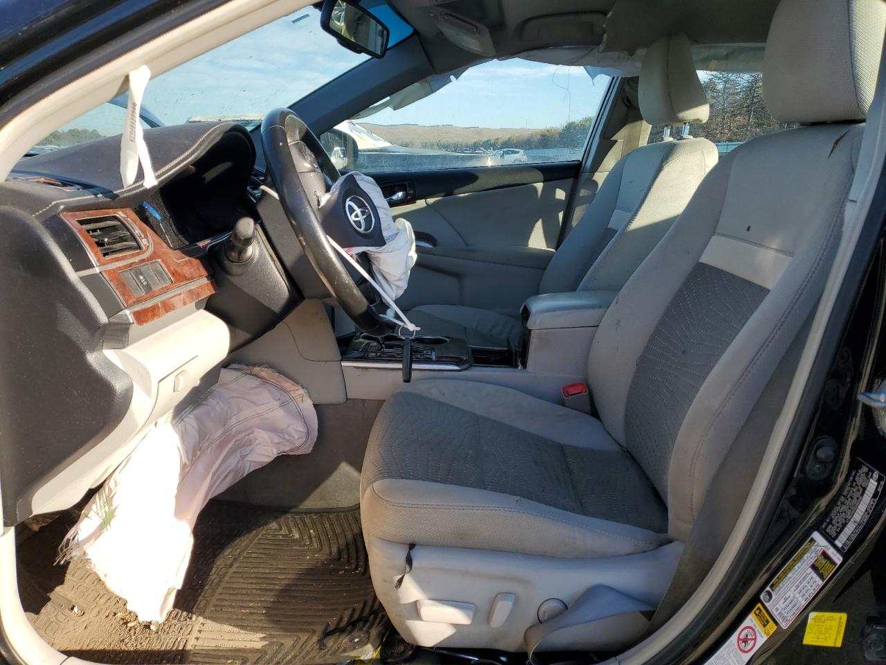 2012 Toyota Camry - Image 7